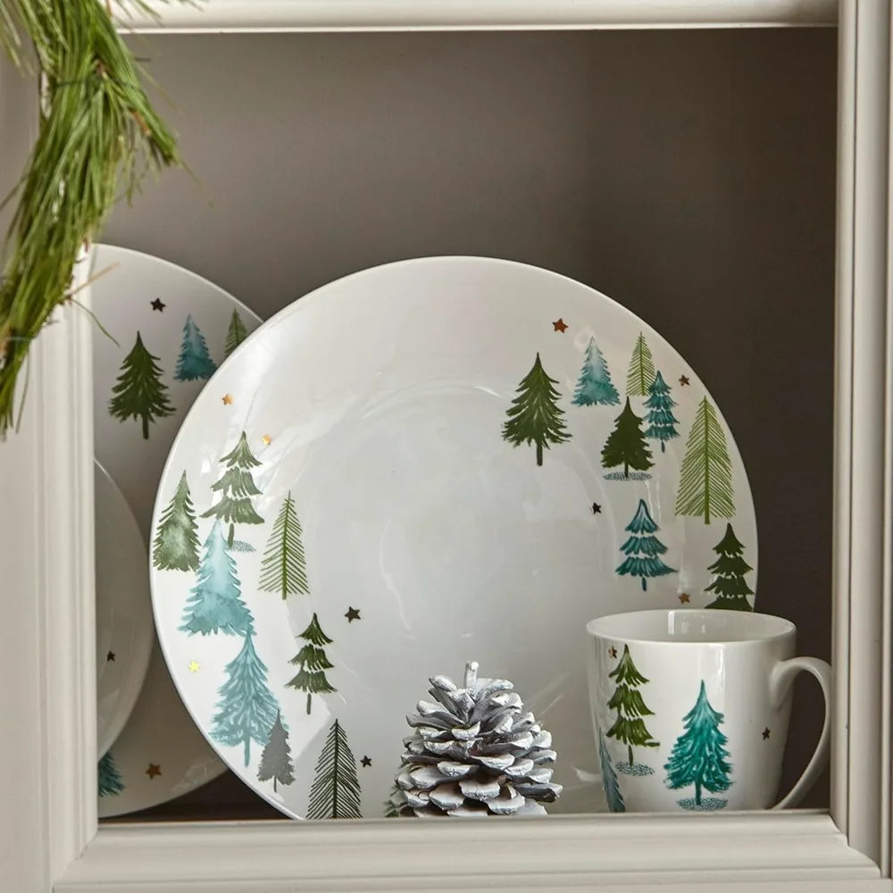 4-Piece Green Christmas Dinner Plate Set with Gold Accents, Dishwasher & Microwave Safe Porcelain