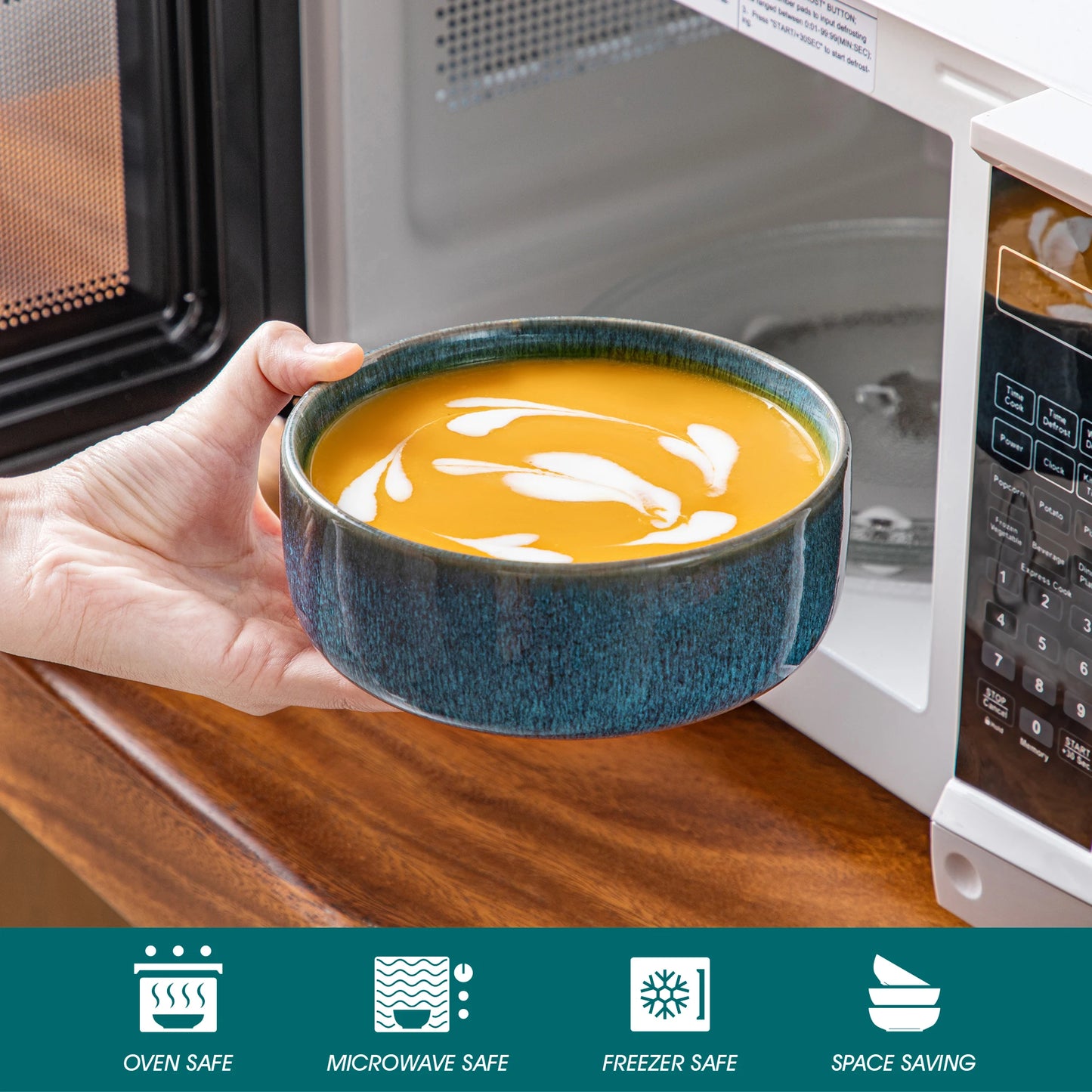 Blue Ceramic Plate Set With Reactive Glaze Vertical Edge