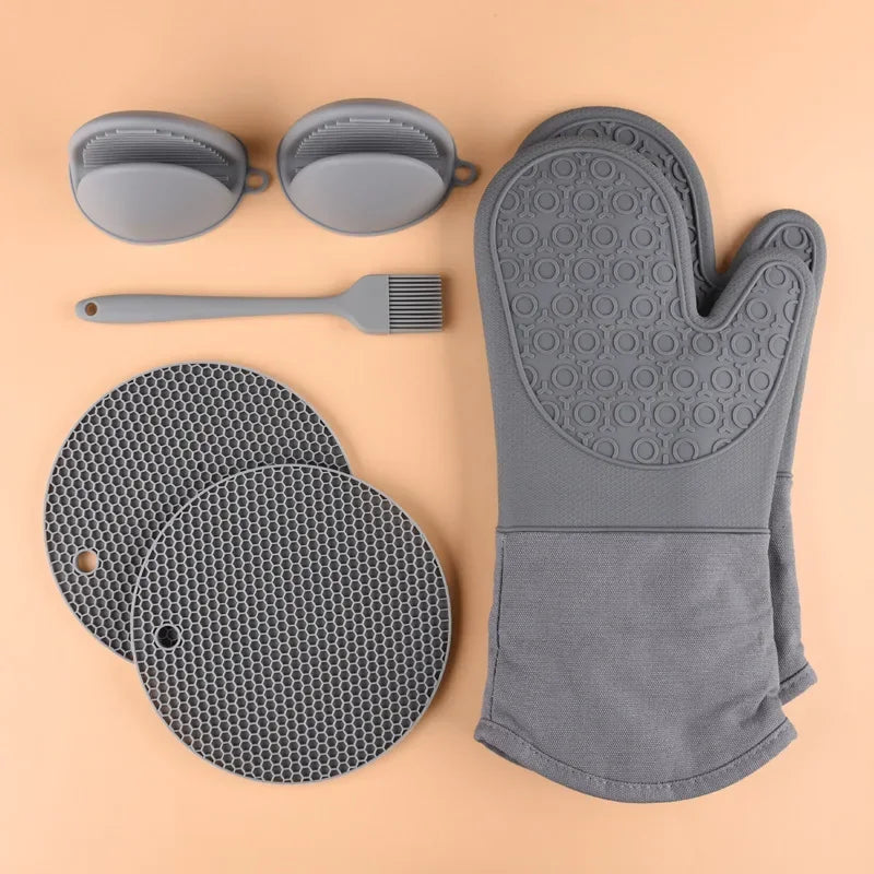 7Pcs/set Microwave Gloves Heat Insulation Silicone Baking Gloves Oven Mitt Pot Holder Nonslip Grilling Pad Hand Clip For Kitchen - Cooky Kitchenware