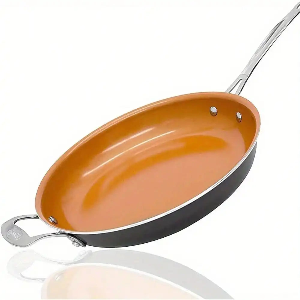 Ceramic and titanium non-stick frying pan, non-stick and easy to clean, durable enough to withstand metal cutlery, scrapers - Cooky Kitchenware