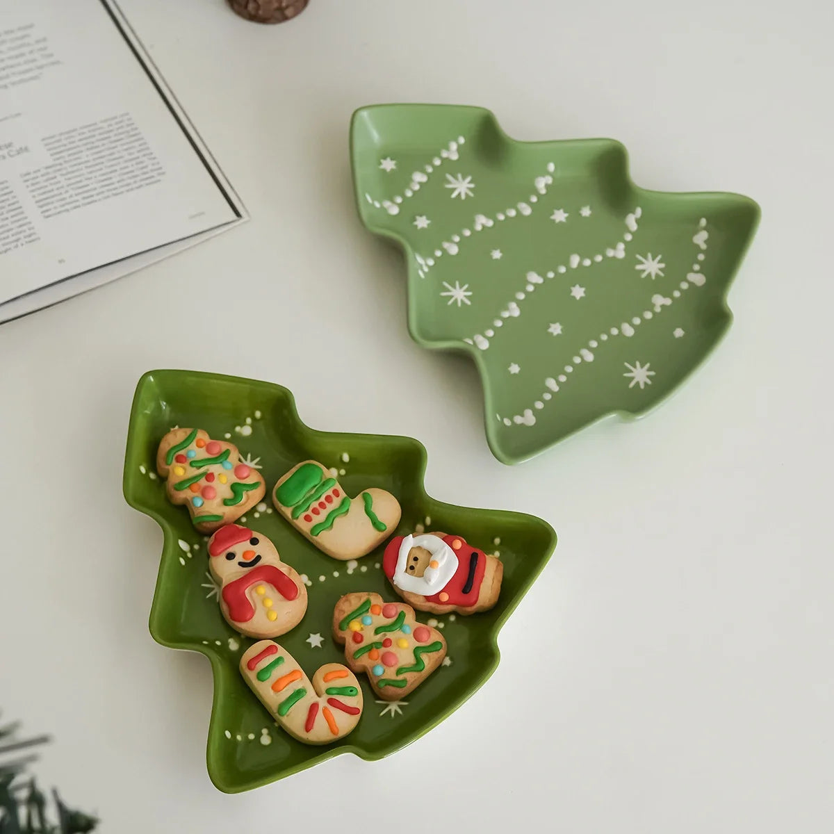 1/2Pcs Ceramic Christmas Tree Tray, Original Design Christmas Tree-Shaped Tray Dessert Plate