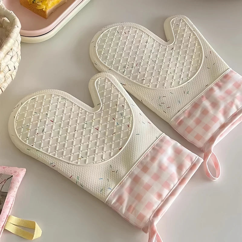 New Cute Silicone Kitchen Single Oven Glove Mitts Insulation Heat Resistant Oven Microwave Glove Baking Tools - Cooky Kitchenware